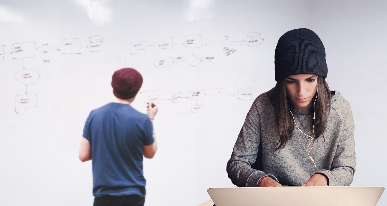 Mond梦都橙子：简单开户的外汇平台